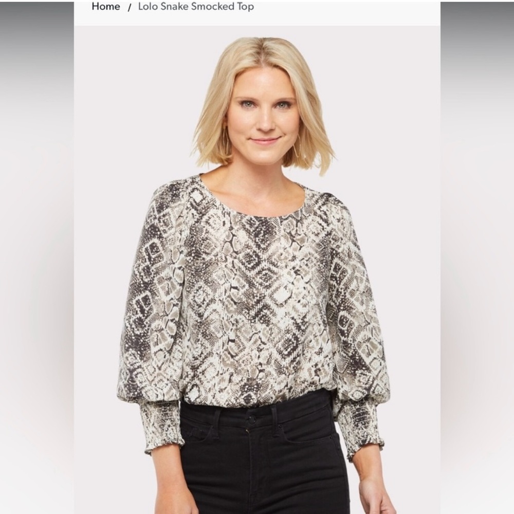 Evereve Allison Joy Gray snake print boat neck top